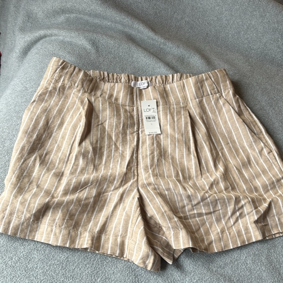 Shorts - Picture 2 of 2